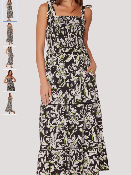 Lost + Wander Dresses & Skirts - Lost + Wander Midnight Flora Smocked Maxi Dress, size S